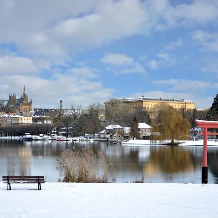 Une Halte Quelque Part Cheminot Eksteriør bilde
